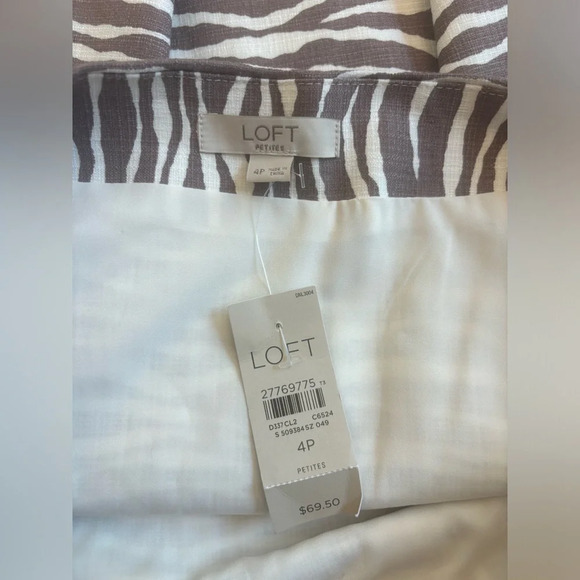 Loft Zebra Print Mini Skirt NWT Size 4P - Picture 3 of 3